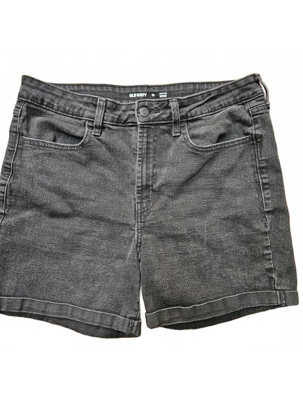 Old Navy black high-waisted denim shorts 12